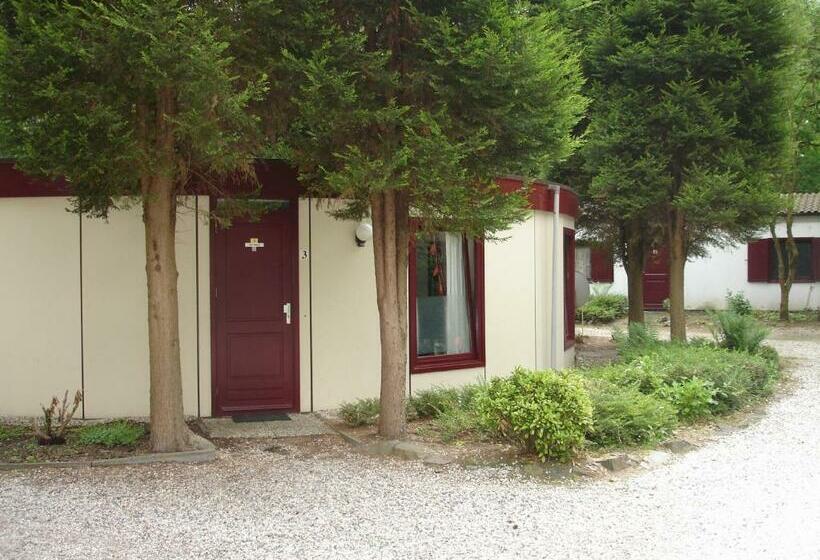 חדר סטנדרט לשלושה, Motel  Bungalow & Chaletpark De Brenkberg