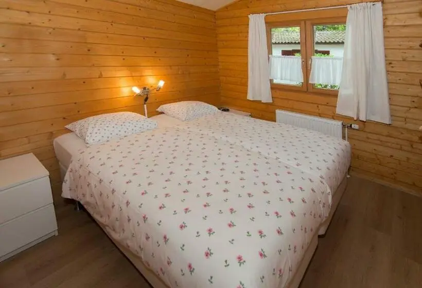 Mökki 1 Makuuhuone, Motel Bungalow & Chaletpark De Brenkberg