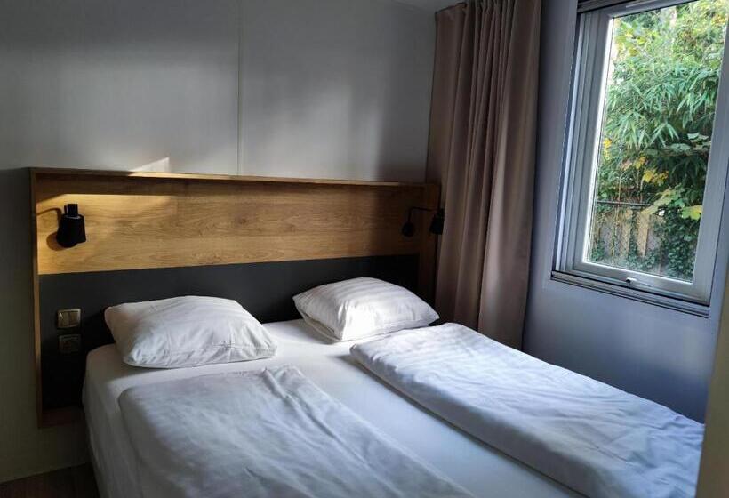 חדק דלוקס עם ג'קוזי, Motel  Bungalow & Chaletpark De Brenkberg