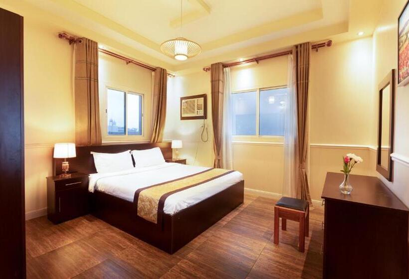 Апартаменты Deluxe 2 Спальни, Gardens View