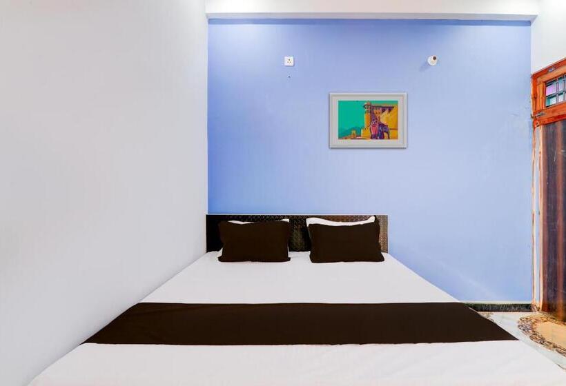 トリプルクラシックルーム, Oyo Flagship Arl Mansion