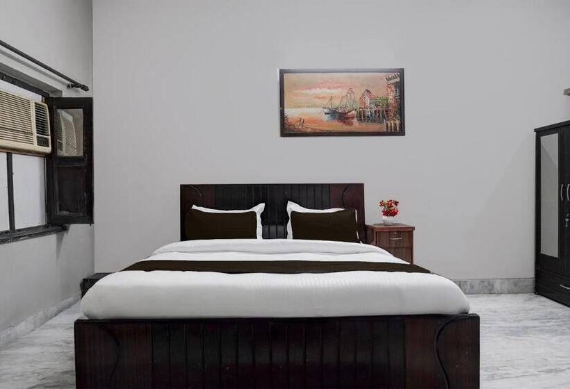 Triple Classic Room, Oyo Sun Flower Residency