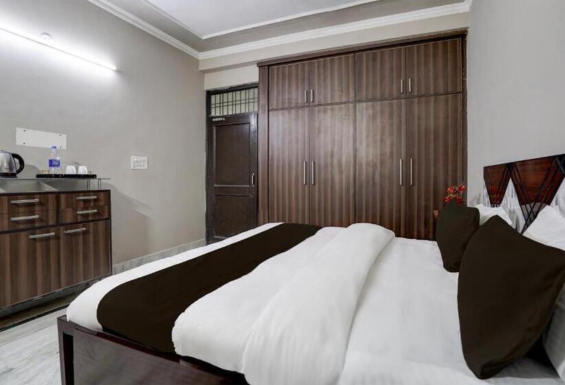 Triple Classic Room, Oyo Sun Flower Residency