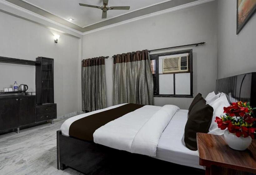 Triple Classic Room, Oyo Sun Flower Residency