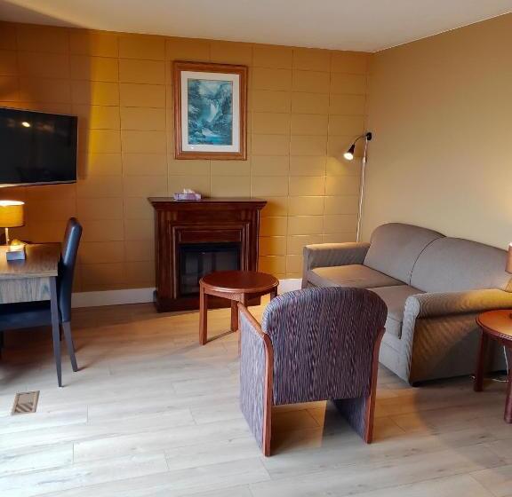 סטודיו סטנדרטי מיטת קווין, Above Tide Motel