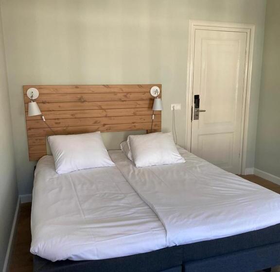 اتاق عادی, De Lijsterhof