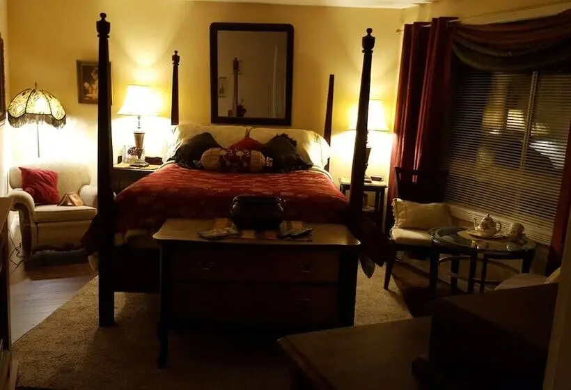 ダブルベッドのクラシックルーム, By The Sea Bnb Sidney Bc