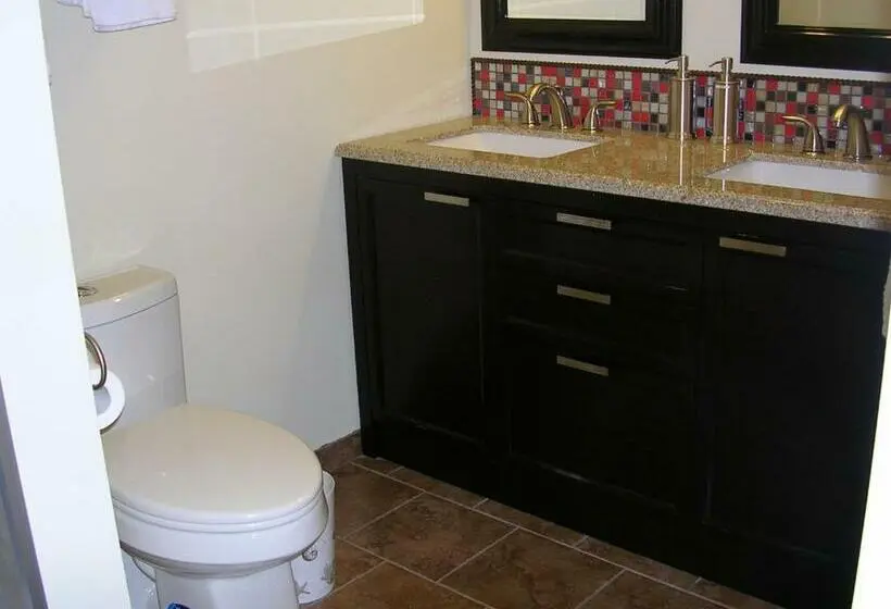 デラックスルーム, Casa Loma Bnb