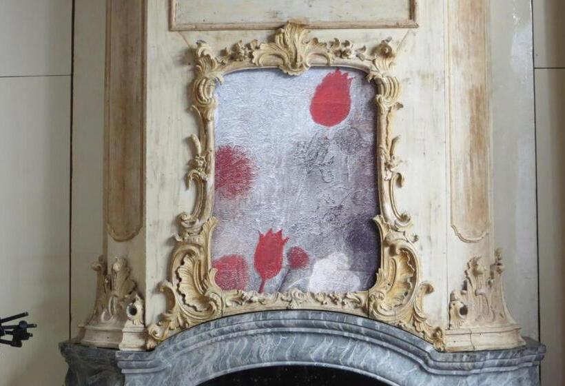 غرفة قياسية داخلية, Casa Luna