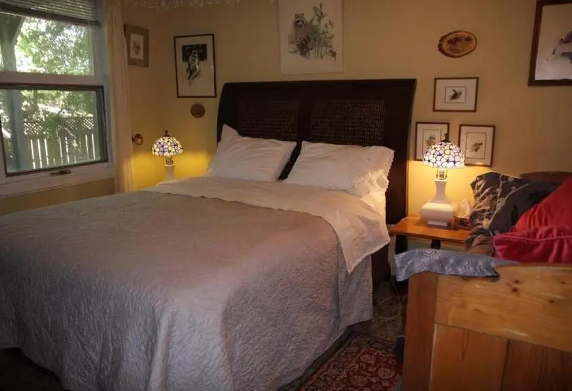Standard room with outdoor bath, O Brien House