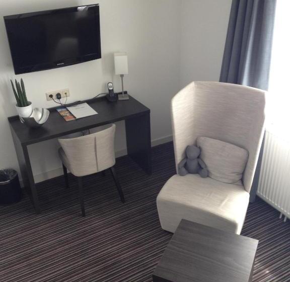 اتاق لوکس, Appartementen De Zwaluw