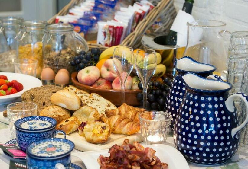 חדר סטנדרט, Bakker