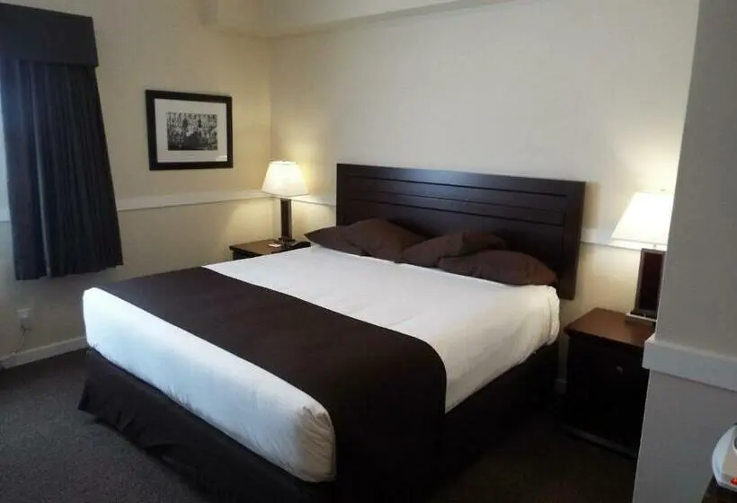 Standard Yhden Hengen Huone, Days Inn By Wyndham Lamont