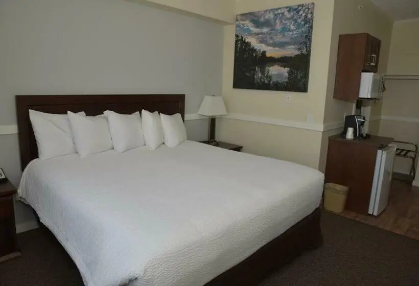 Standard Yhden Hengen Huone, Days Inn By Wyndham Lamont