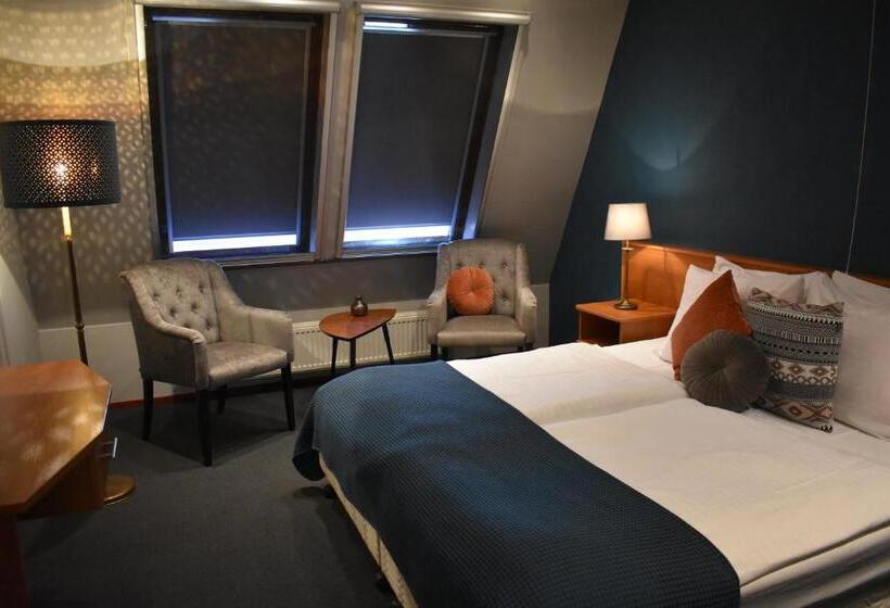 标准间, De Vrouwe Van Stavoren