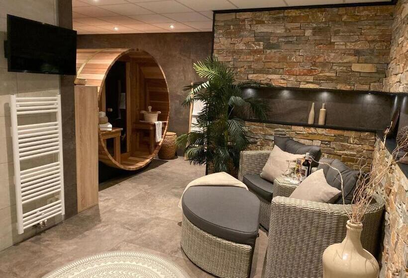 ロイヤルルーム, De Vrouwe Van Stavoren