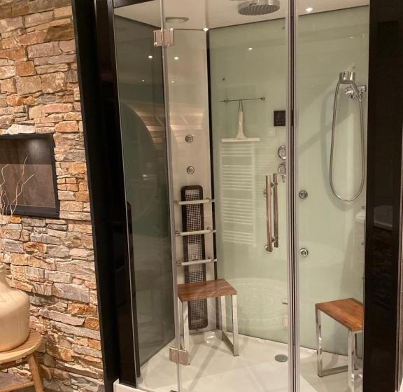 ロイヤルルーム, De Vrouwe Van Stavoren