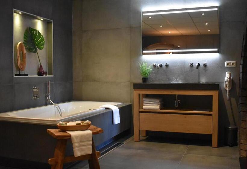 スタンダードルーム, De Vrouwe Van Stavoren