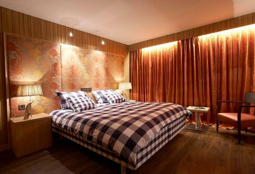 اتاق لوکس, Heer Hugo