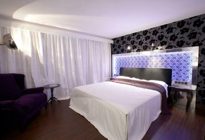 اتاق لوکس, Heer Hugo