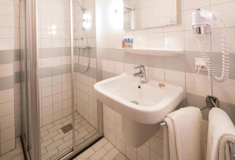 豪华房间, Lands End