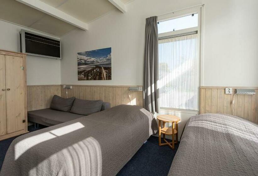 חדר סטודיו סטנדרד, Letje De Veerman