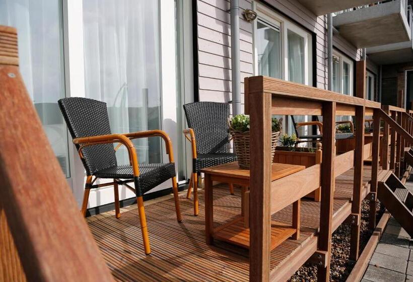 חדר סטנדרט עם טרסה, Letje De Veerman