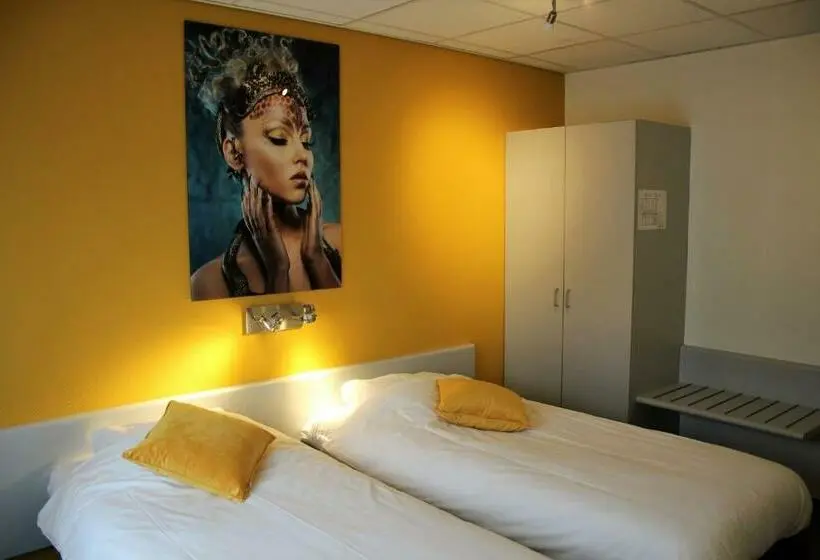 Standard Room, Restaurant De Jonge Heertjes
