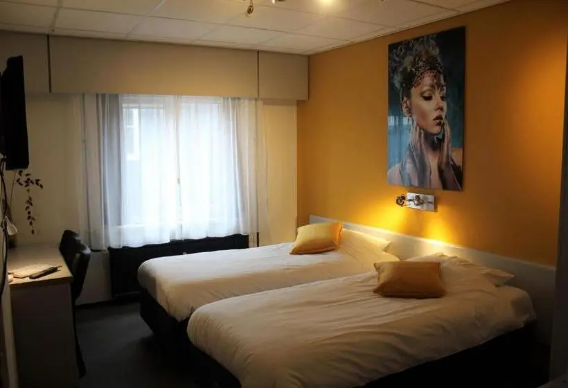 Standard Room, Restaurant De Jonge Heertjes