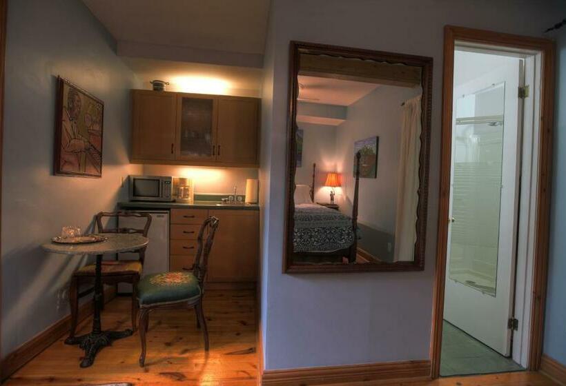 スタンダードルーム, La Loggia Art B&b