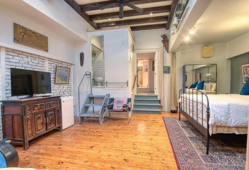 デラックスルーム, La Loggia Art B&b