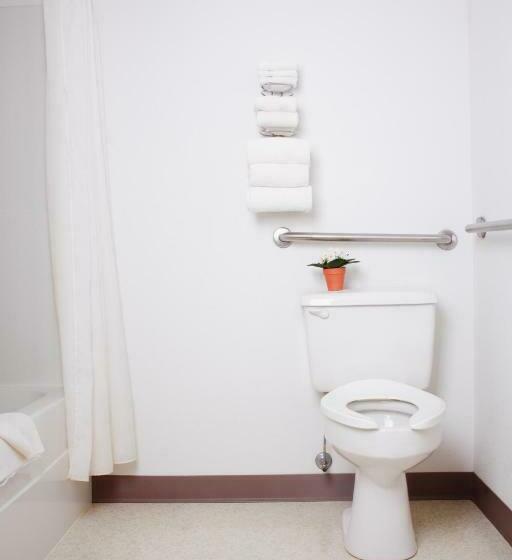 デラックススイート, Country Club Inn