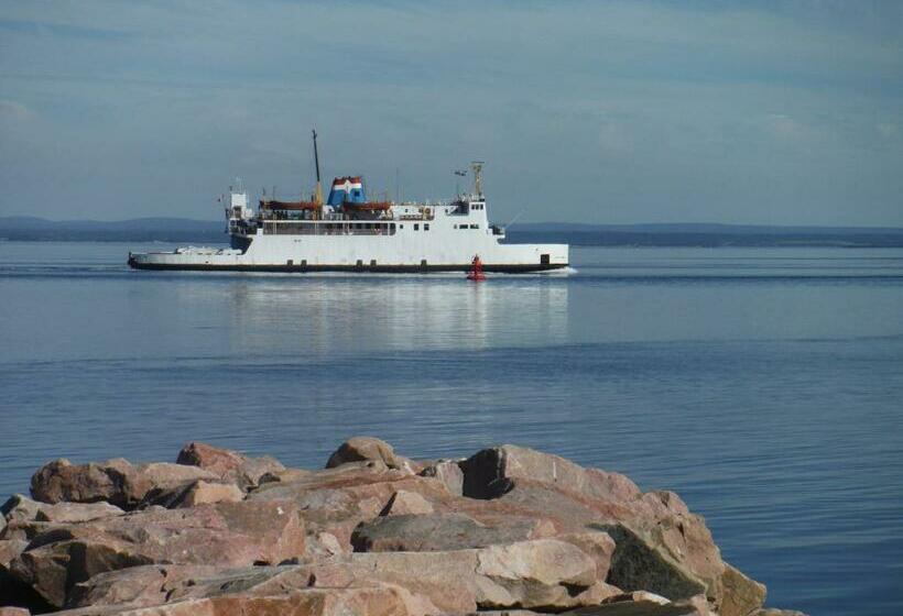 带2个双人床的标准工作室, Motel Gentilhommière