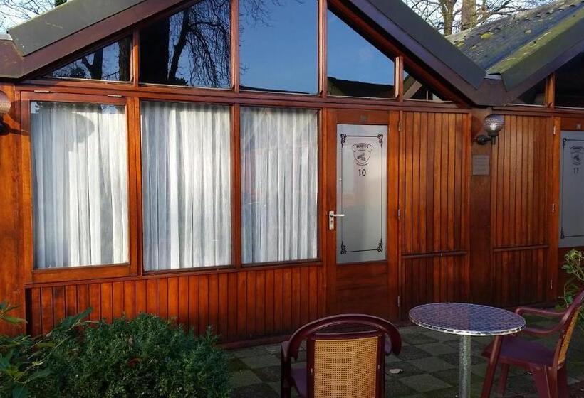 Номер Стандарт Трехместный, Motel Oostvoorne