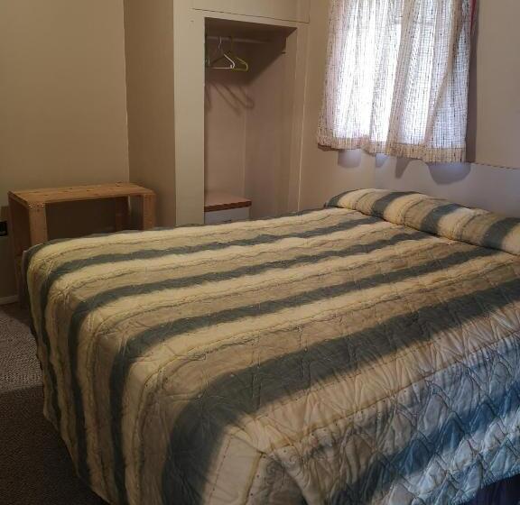 패밀리 스위트, Ranchland Villa Motel