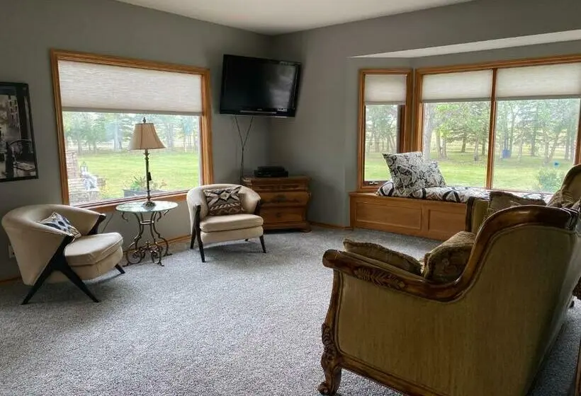 キングサイズベッドのスタンダードルーム, Rolling Hills Country Resort Bed And Breakfast
