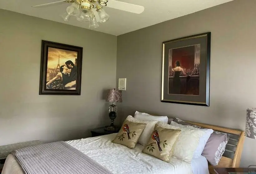 デラックスルーム, Rolling Hills Country Resort Bed And Breakfast