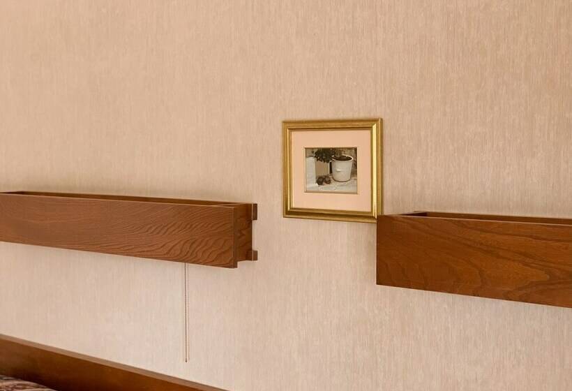 スタンダードスタジオ, Silverwood Motel