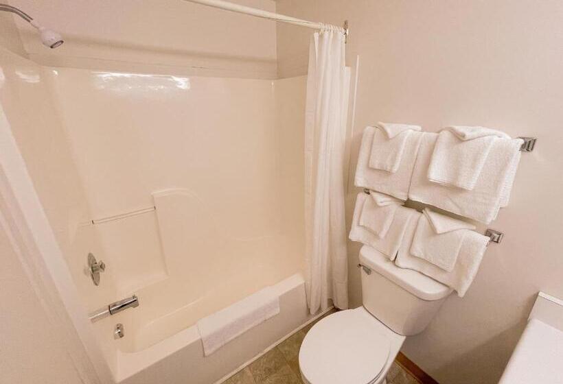 スイート（家族用）, Silverwood Motel