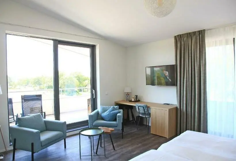 Deluxe Room with Balcony, Strandhotel Duinoord