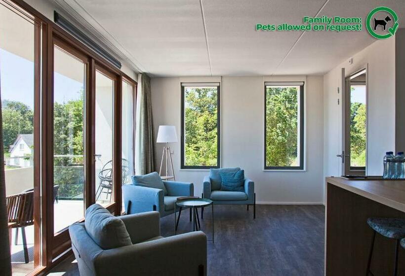 Standard Room with Balcony, Strandhotel Duinoord
