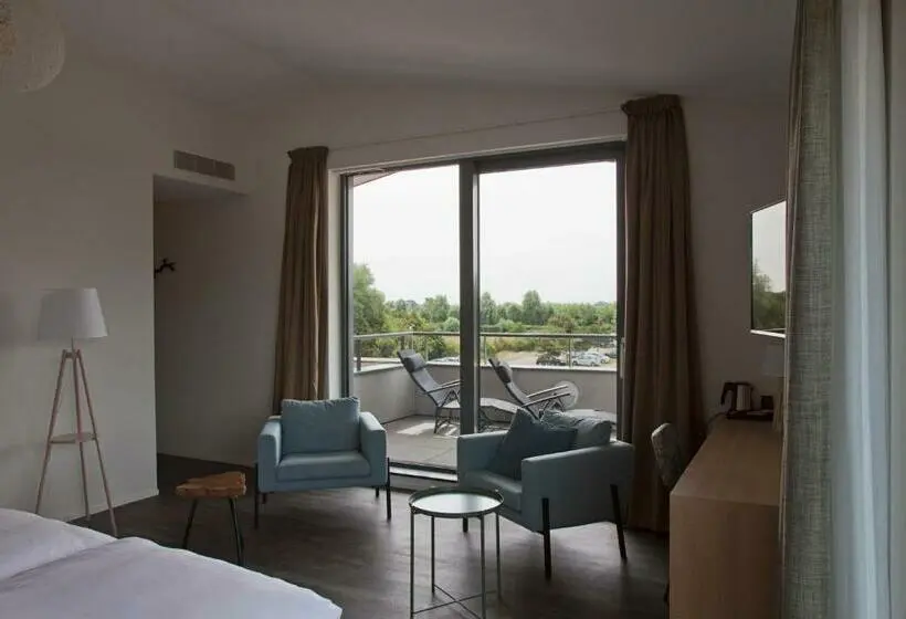 Deluxe Room with Balcony, Strandhotel Duinoord