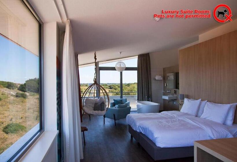Suite with lake view, Strandhotel Duinoord