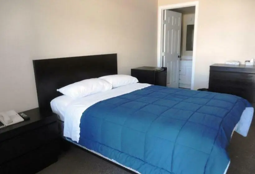 اتاق استاندارد با 2 تخت دوبل, Stratford Motel