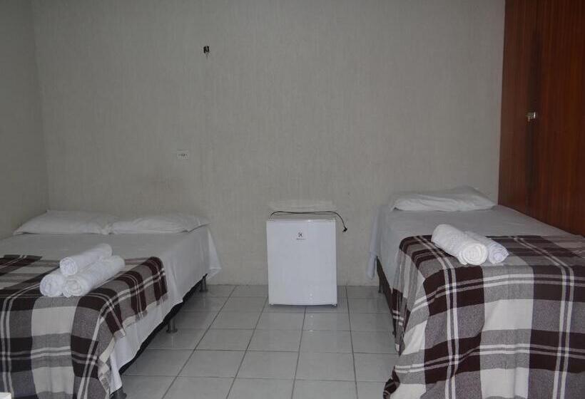 חדר סטנדרט לשלושה, Pousada Vó Otília