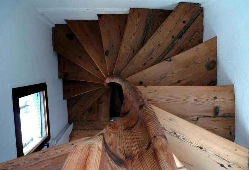 带1个卧室的公寓, Atelier D Art Saint Leonard