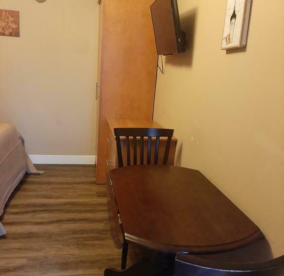 Номер Стандарт 2 Двуспальные Кровати, Auberge Motel La Référence