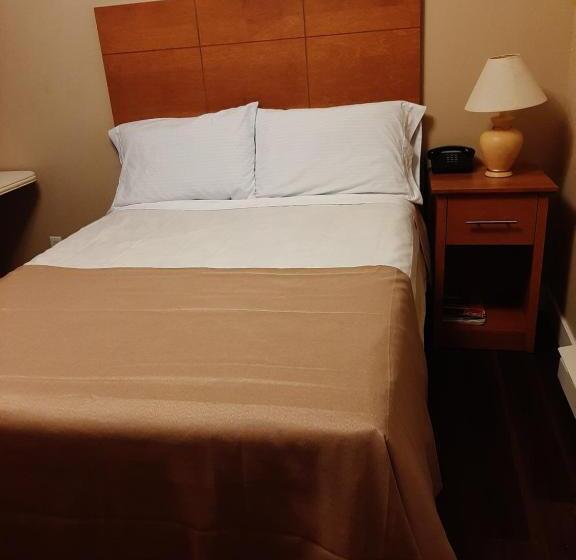 Номер Стандарт, Auberge Motel La Référence