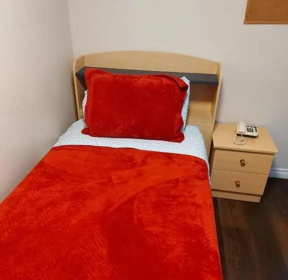 Standard Yhden Hengen Huone, Auberge Motel La Référence