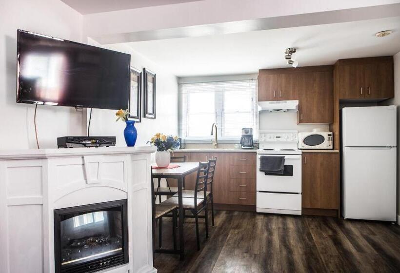 Номер Стандарт, Auberge Motel La Référence